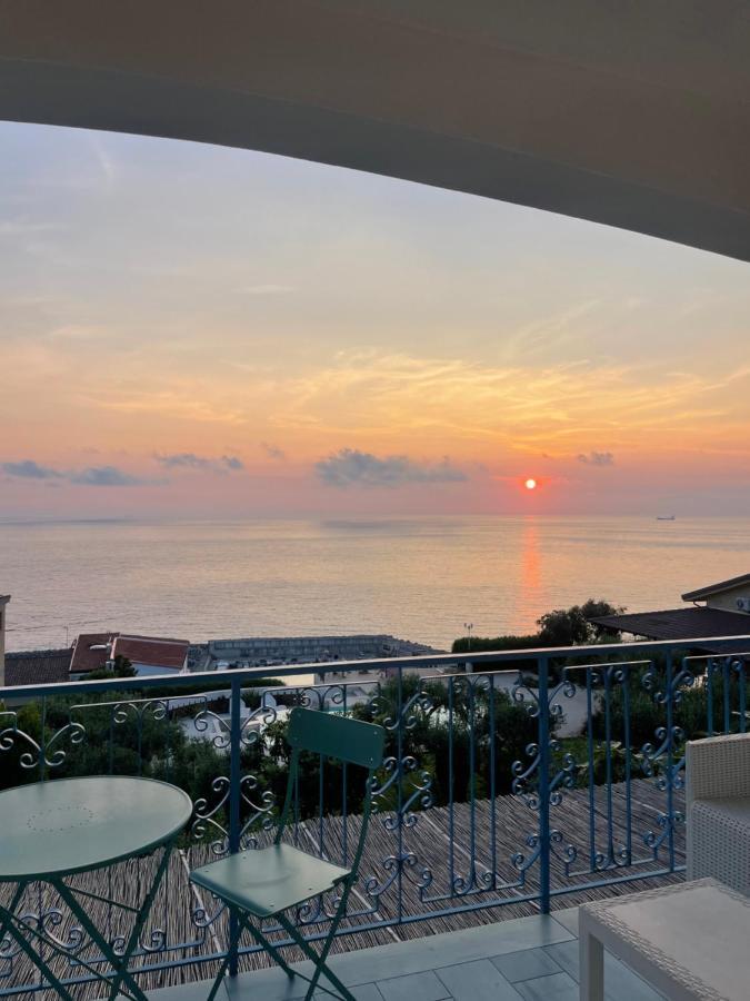 Tenuta Taurianum Panoramichouse E Panoramicb&B Palmi Exterior foto